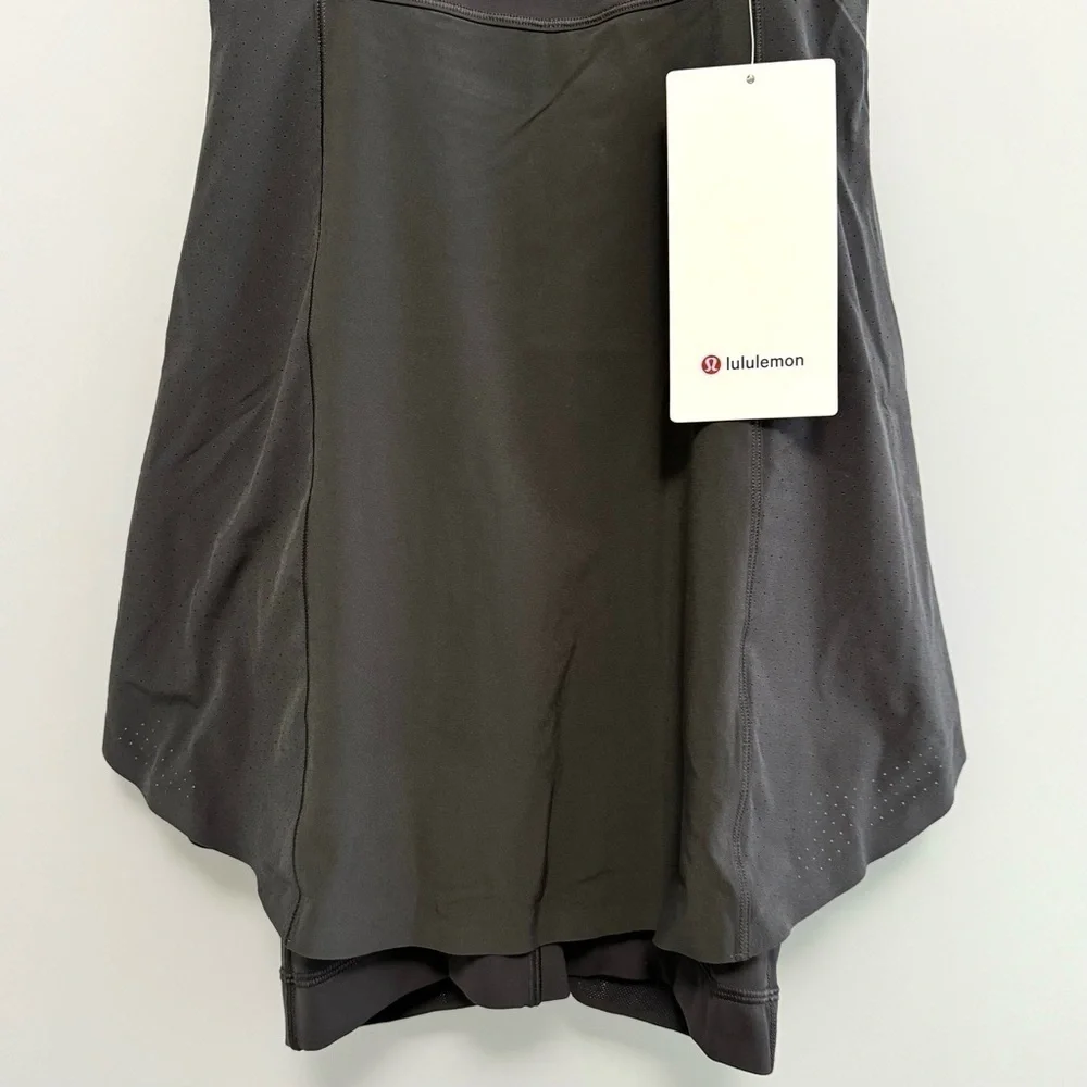 NEW! NULUX Running Dress 8” LULULEMON, Size 2
